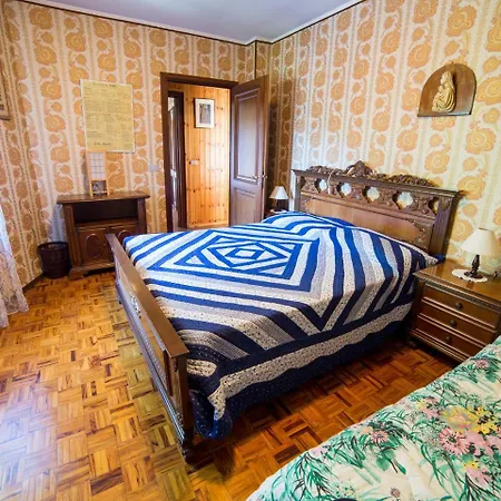 בית נופש Cozy Holiday In Poutaz Near Ski Area