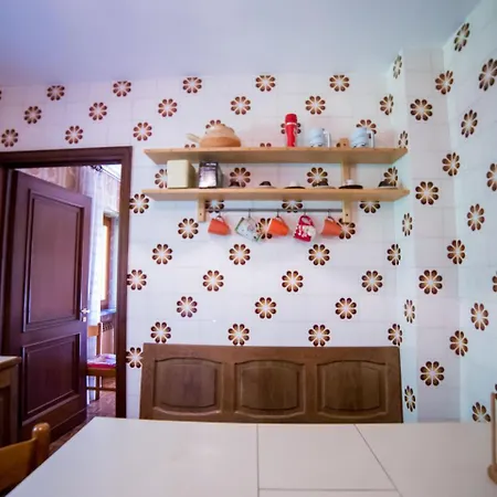 Cozy Holiday In Poutaz Near Ski Area בית נופש *