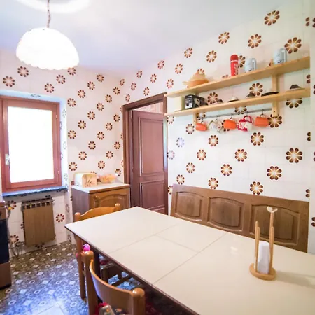 Cozy Holiday In Poutaz Near Ski Area