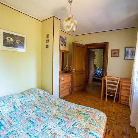 בית נופש Cozy Holiday In Poutaz Near Ski Area
