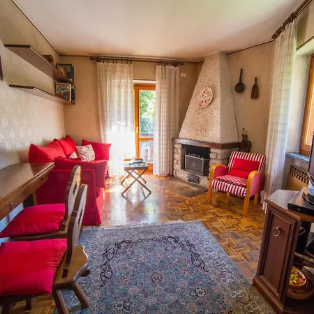 Cozy Holiday In Poutaz Near Ski Area *